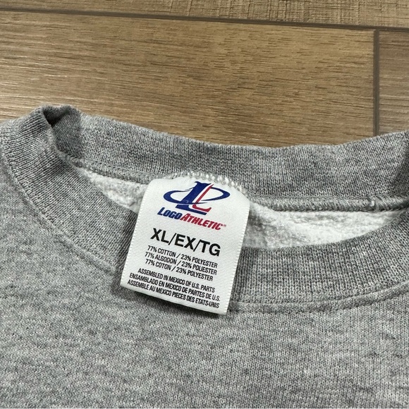 Vintage 90’s Logo Athletic Kansas City Chiefs Crewneck Sweatshirt - Picture 5 of 8